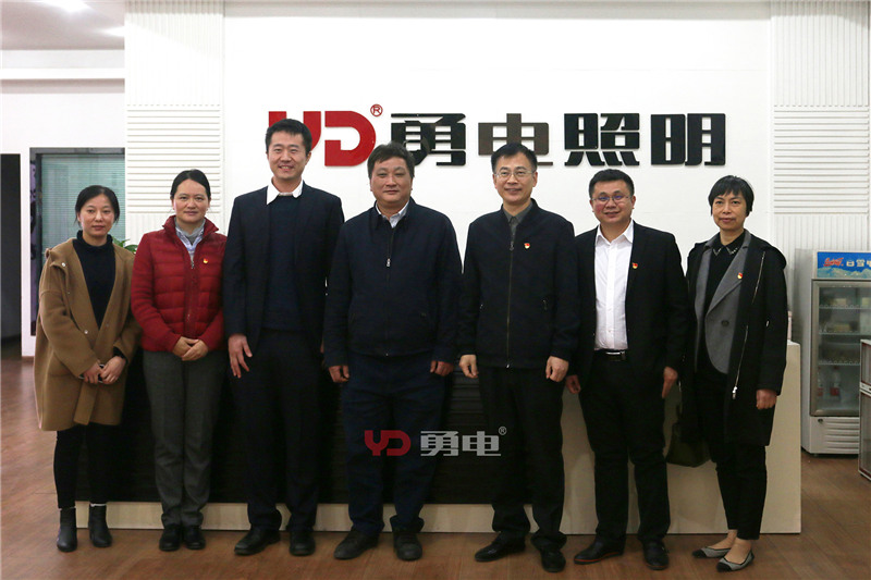 1608971107798153.jpg IMG_7004.jpg